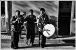 gypsy musicians in tire
